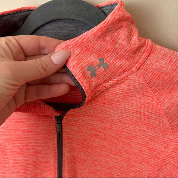 Under Armour Women’s Coral Pink Pullover Half Zip Athletic Long Sleeve Small - Picture 2 of 5